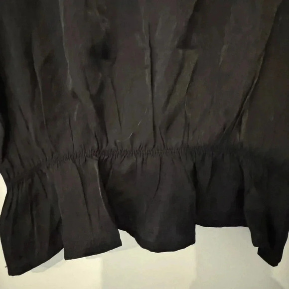 🍀 MINKPINK NWT HARPER TWIST BLOUSE SIZE XL - Picture 4 of 6